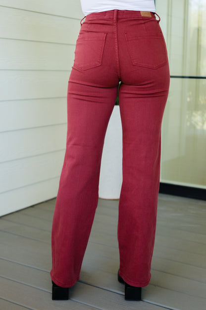 Judy Blue Phoebe High Rise Front Seam Straight Jeans in Burgundy